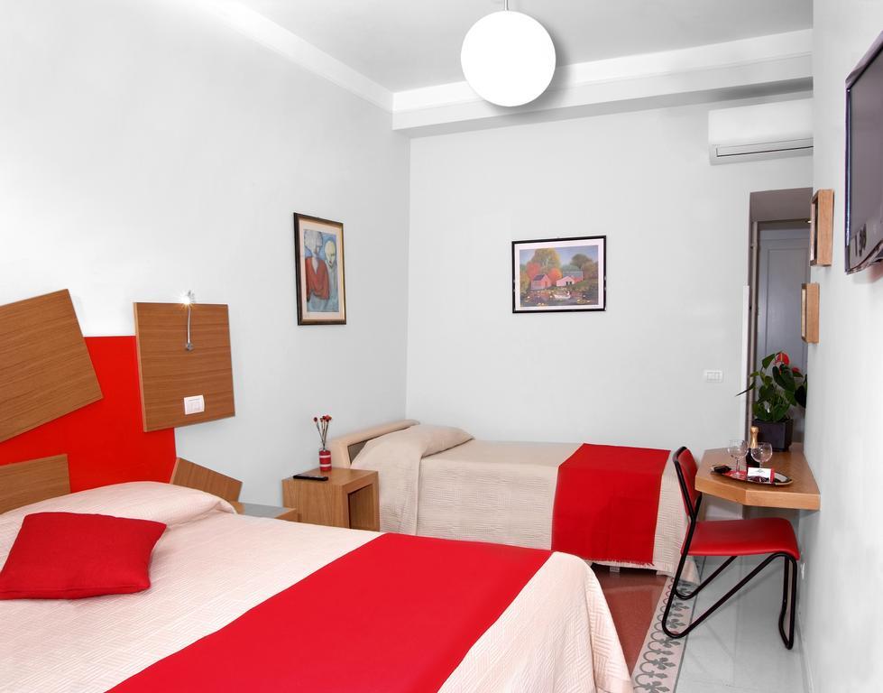 Bed and Breakfast Adriano Augusto Roma Camera foto